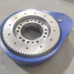 配備大減速比減速機的斜齒回轉(zhuǎn)驅(qū)動方案