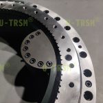 輕量化雙齒輪回轉(zhuǎn)驅(qū)動(dòng)解決方案簡析